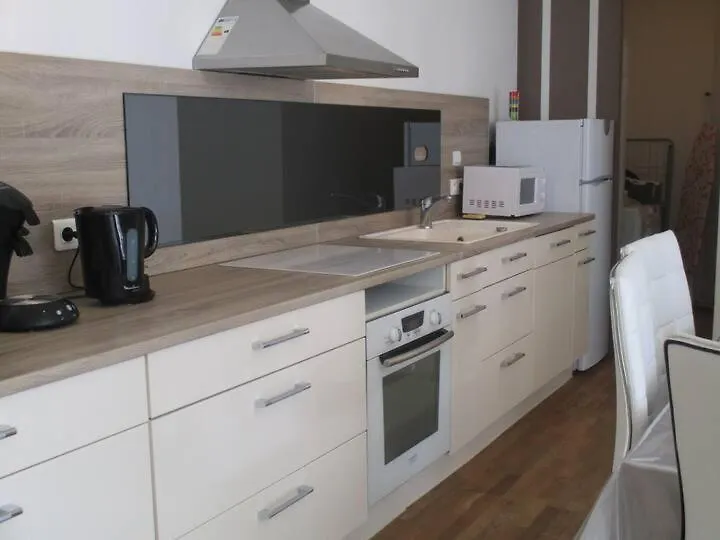 La P'Tite Maison Du Chateau Eclassan Holiday home
